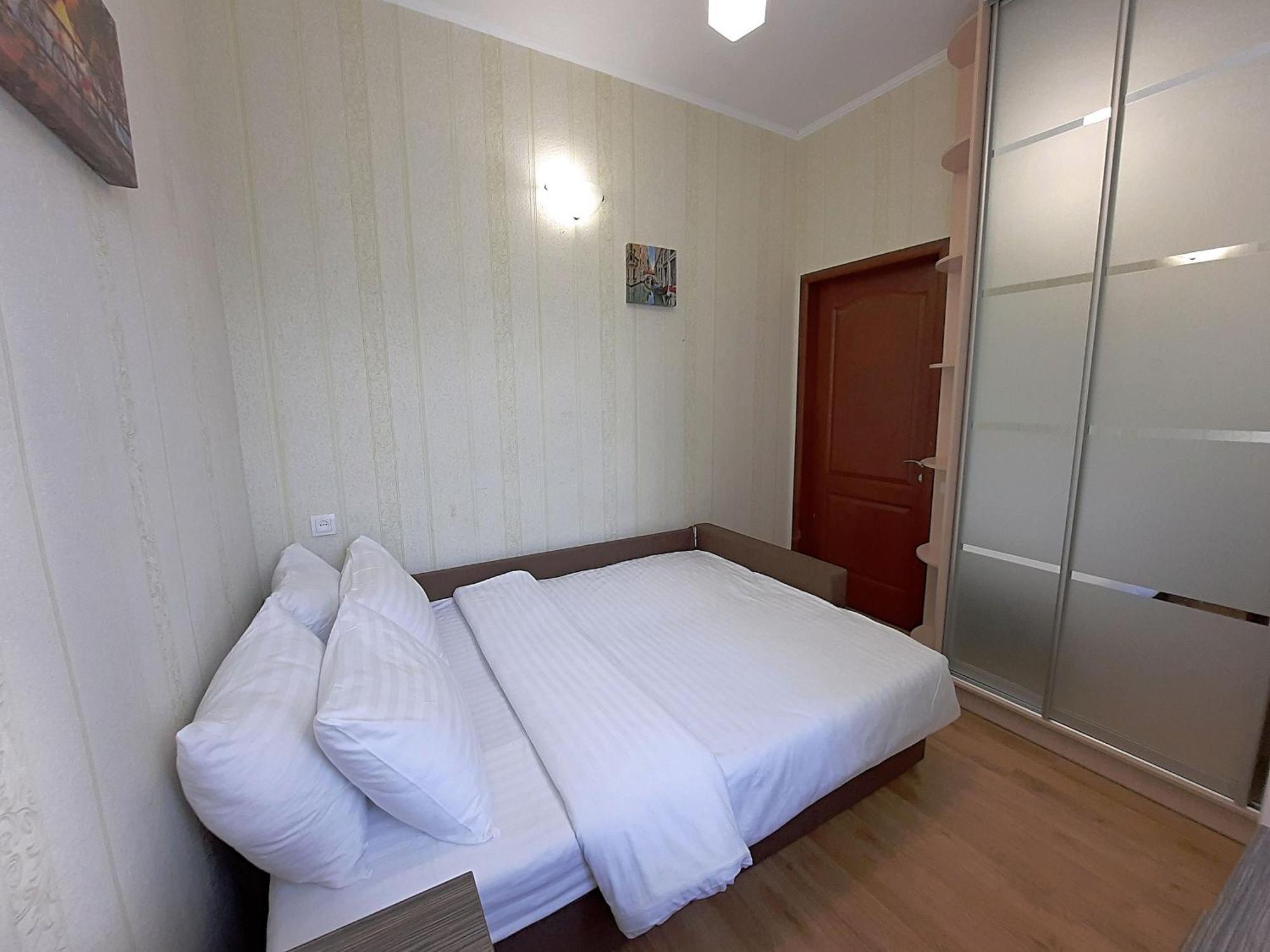 Alex Apartments: Central Two-Room Apartment with 24/7 Self-Check-In Poltava Exterior photo